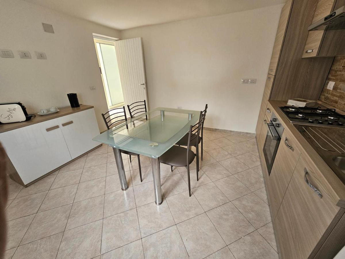 Valery House Apartment Cagliari Bagian luar foto